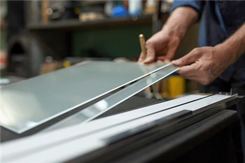 Înțelegerea sticlei plutitoare: fundamentul produselor moderne din sticlă